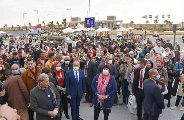 مهرجان فنى وسط جماهير معرض الكتاب بحضور قيادات الثقافة 4 FB IMG 1643910171356