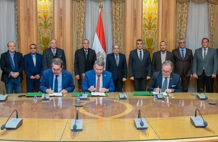 تصنيع مهمات الصوامع بخبرة مصرية ايطالية 1 FB IMG 1644576361418