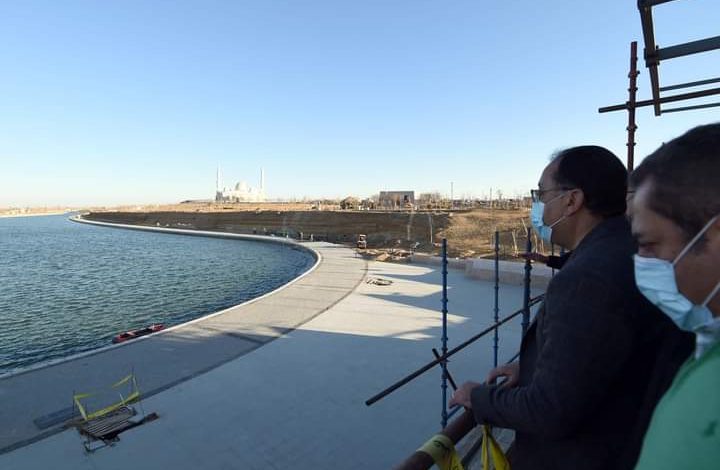 رئيس الوزراء يتابع موقف تنفيذ مشروع الحدائق المركزية (النهر الأخضر) 5 FB IMG 1644688777660