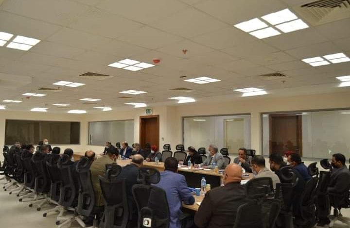 وزير الرى : بدء اجراءات تنفيذ مشروع إنشاء مجموعة قناطر ديروط الجديدة 3 FB IMG 1645089040947