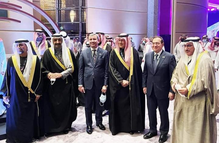 وزراء أوبك : مستمرون في إحداث التوازن بأسواق الطاقة فى العالم 4 FB IMG 1645480014795