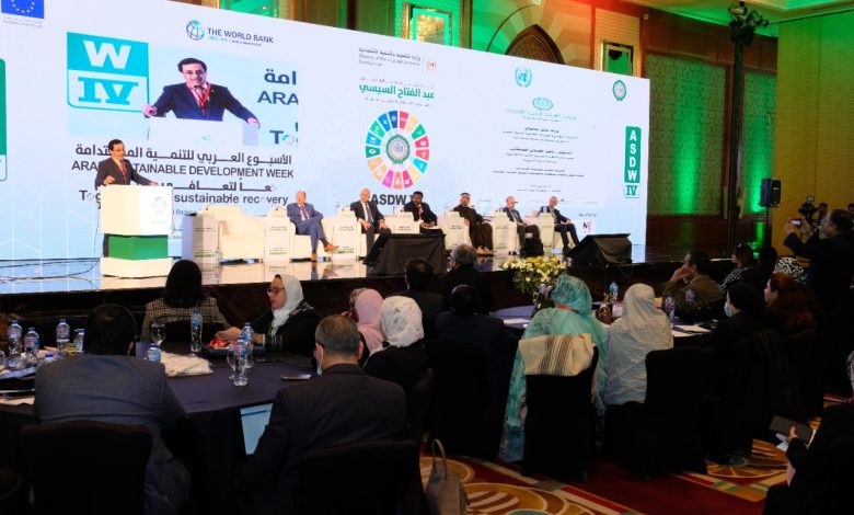 د. ناصر القحطاني: نعمل على تنمية العنصر البشري وتعزيز الحوكمة الرشيدة لحسن استخدام الموارد فى الوطن العربى 2 IMG 20220216 WA0054 1