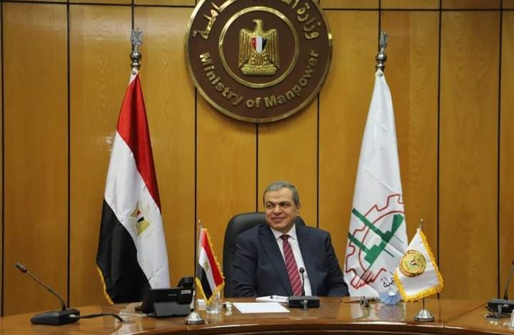 صرف 3.6 مليون جنيه إعانات طوارئ لـ 2609 عاملا بالمؤسسة الثقافية والجامعة العمالية 1 FB IMG 1647332906166