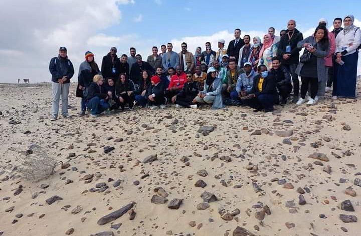 محمية الغابة المتحجرة تستقبل وفود الملتقي العربي الإفريقي لتعزيز دور المتطوعين في مواجهة التغيرات المناخية. 4 FB IMG 1648287190410