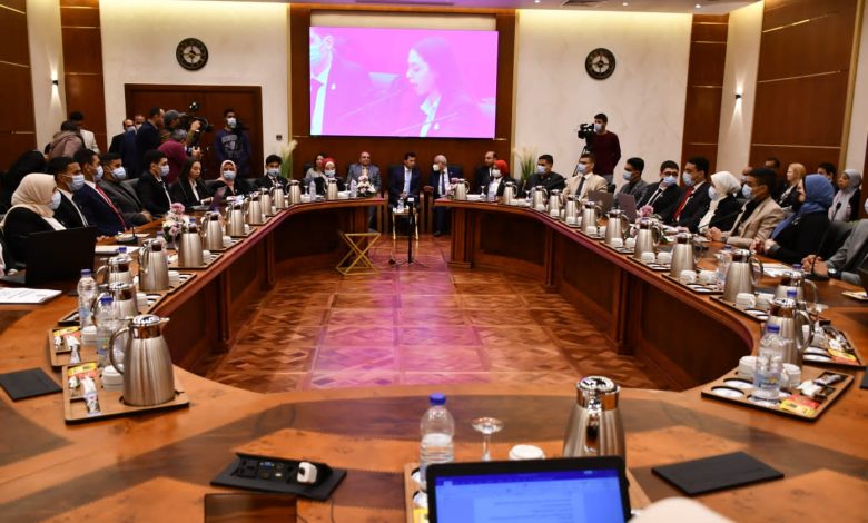 وزير الشباب والرياضة يشهد الجلسة الختامية من نموذج محاكاة مجلس الوزراء لبرلمان طلائع مصر 4 IMG 20220308 WA0268