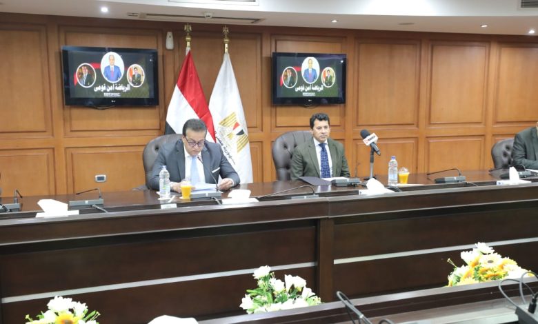 وزير التعليم العالي يرأس اجتماع مجلس الاتحاد الرياضي المصري للجامعات. 3 IMG 20220314 WA0021