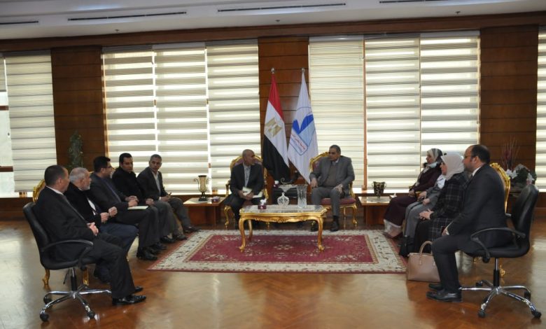 فريق "تطوير ودعم الفاعلية التعليمية" يزور جامعة كفر الشيخ 3 IMG 20220314 WA0047