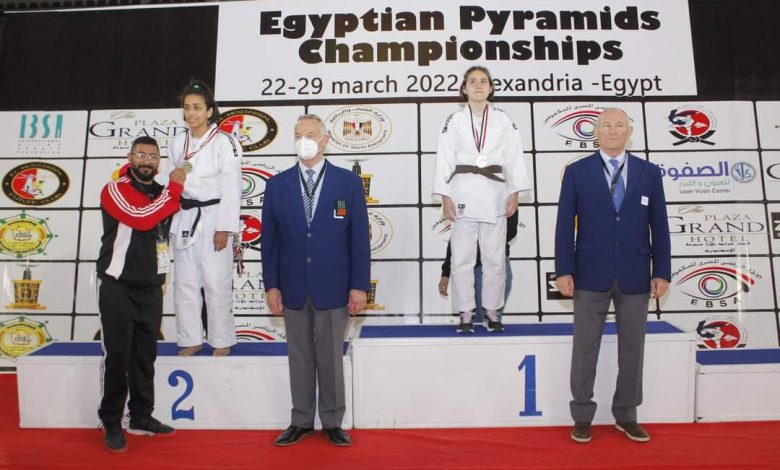 وزير الرياضة يهنئ لاعبي منتخب الجودو مكفوفين لفوزهم بثلاث ميداليات في بطولة الأهرام الدولية 1 IMG 20220327 WA0111