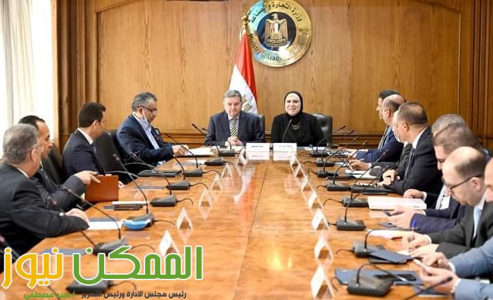 انهاء عشوائيات التوك توك ووسائل بديلة ناقشتها وزيرة التجارة 2 FB IMG 1650448286211