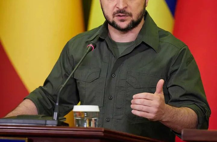 الرئيس الأوكراني : نحتاج إلى 7 مليارات دولار شهريًا لدعم الاقتصاد 1 FB IMG 1650909338094