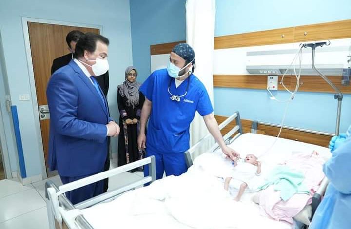 عبدالغفار يزور مستشفى «الناس» ويثني على جودة الخدمات المقدمة للأطفال 3 FB IMG 1651236147606