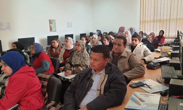 دور المرأه في المجتمع الصعيدي"دورة تثقيفية بجامعة سوهاج 1 IMG 20220410 WA0091