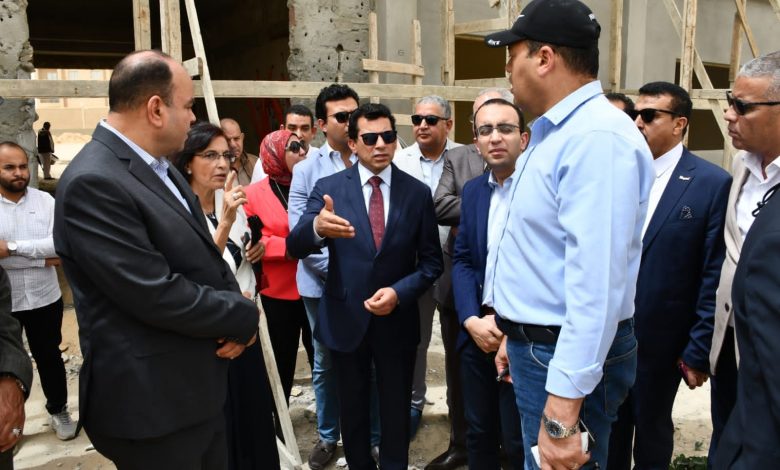 وزير الشباب والرياضة يتفقد تطوير معسكر شباب القرش 3 IMG 20220425 WA0092