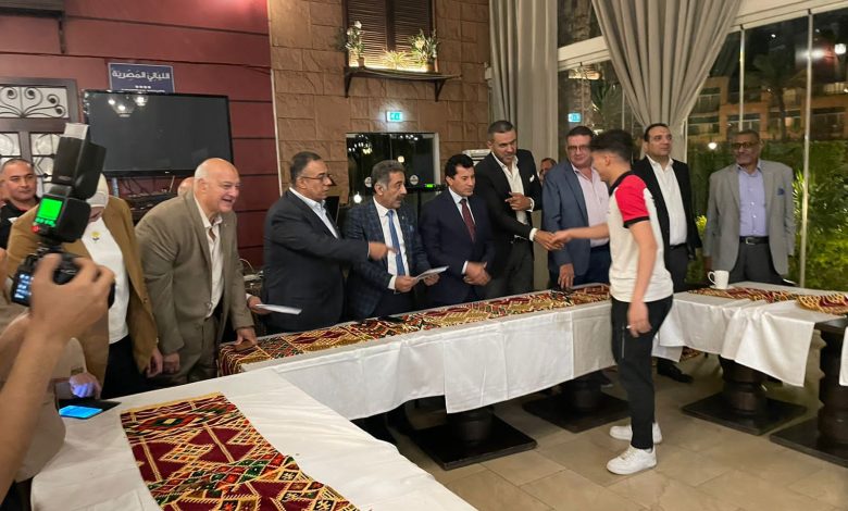 وزير الشباب والرياضة يكرم منتخبات مصر لكرة السلة 3 IMG 20220426 WA0018
