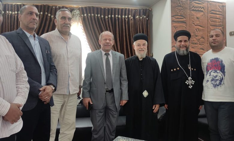 مسئولو جهازى النوبارية وبني سويف الجديدتين يقدمون التهنئة للإخوة الأقباط بمناسبة عيد القيامة المجيد 3 unnamed file