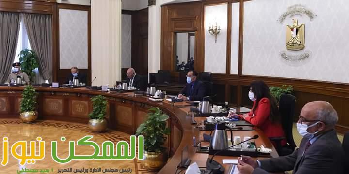 رئيس الوزراء يتابع توفير المواد الخام المحجرية اللازمة لتنفيذ مشروع القطار الكهربائي السريع 3 FB IMG 1655999798079