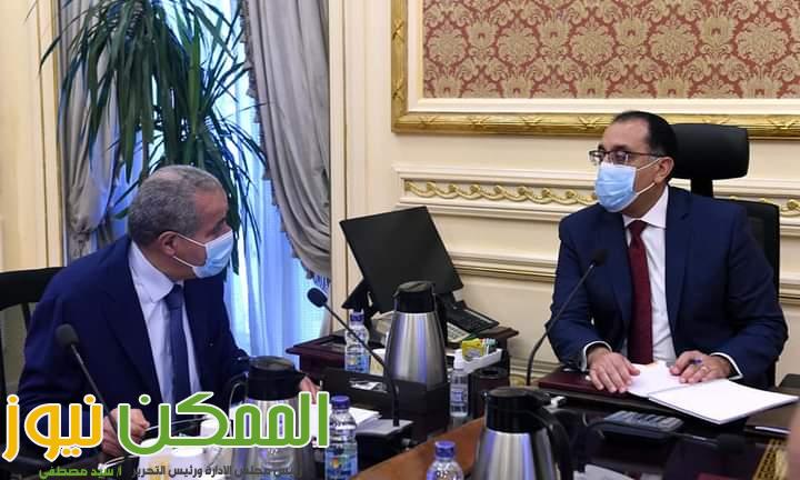 رئيس الوزراء يطمئن على توافر مخزون السلع الأساسية واستعدادات استقبال عيد الأضحى المبارك 3 FB IMG 1657153594139