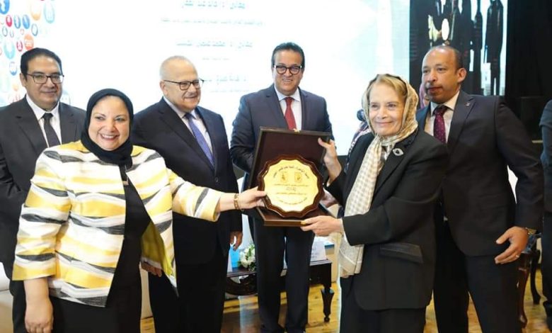 وزير التعليم العالي يفتتح فعاليات المؤتمر السنوي لكلية طب قصر العينى 1 IMG 20220705 WA0040