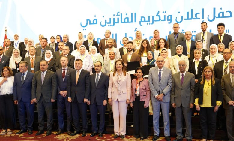 ختام فعاليات شباب من أجل التنمية الذى تنظمه التعليم العالى والتخطيط 1 IMG 20220706 WA0028