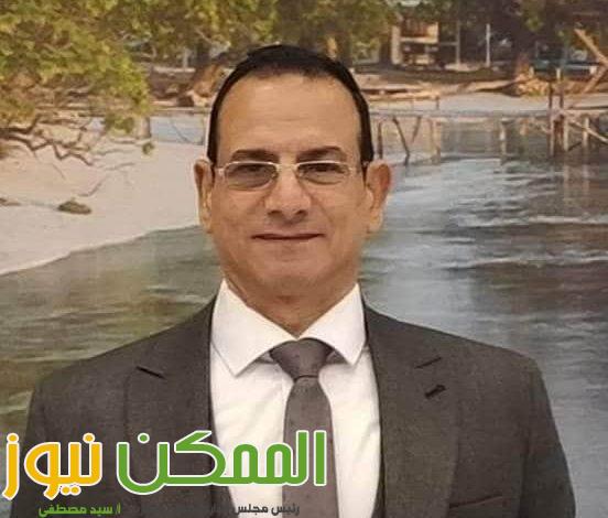 ثروت لاشين مديرا لادارة ابو حماد التعليمية 2 523984B0 ED37 41CD BFBE 24A8A549BFF6 552x470 1