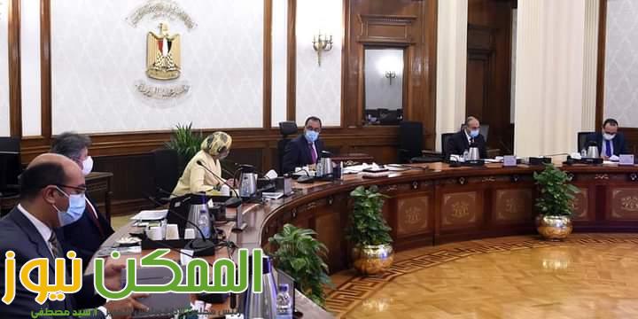 رئيس الوزراء يستعرض الاستراتيجية الوطنية للحد من استخدام الأكياس البلاستيكية 3 FB IMG 1659898566111