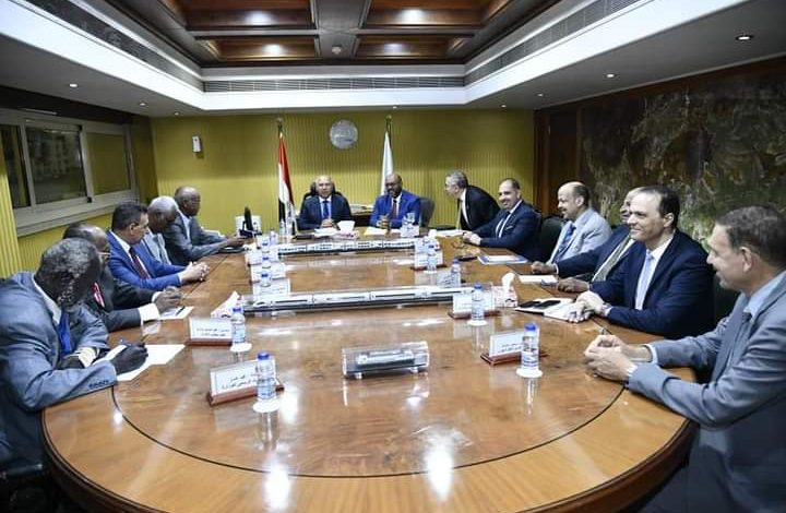 وزيرا النقل بمصر والسودان يترأسان مجلس إدارة هيئة وادي النيل للملاحة النهرية 3 FB IMG 1661790315205