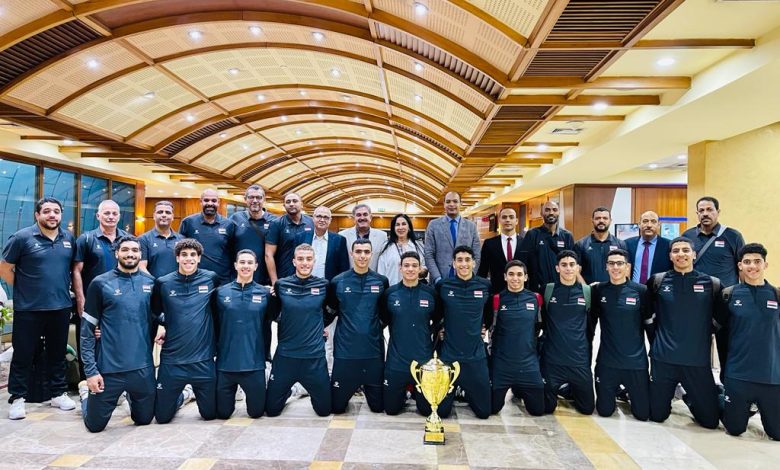 إستقبال رسمى لشباب الطائرة بعد التتويج بلقب إفريقيا 1 IMG 20220824 WA0056