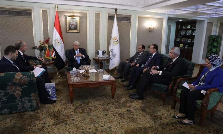 وزير التعليم العالي يبحث دعم علاقات التعاون العلمي والبحثي مع بيلاروسيا 1 IMG 20220830 WA0176
