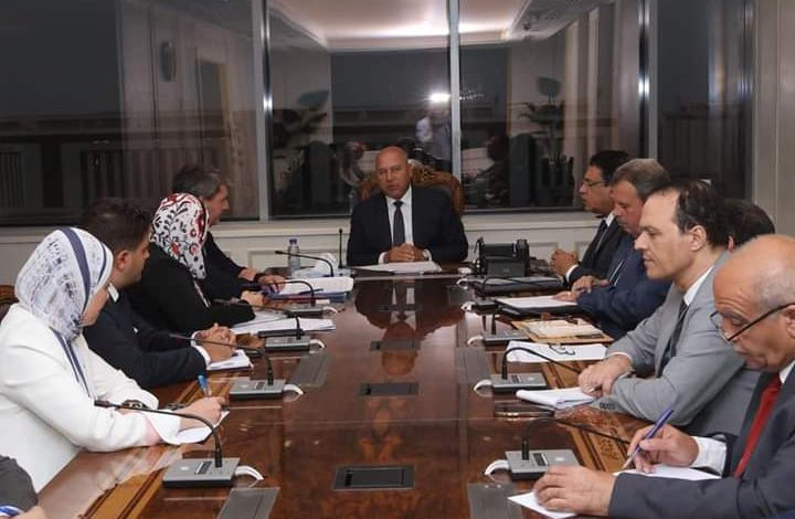 البنك الأوروبي للاستثمار يمول تنفيذ مشروعي الخط الاول والثاني للقطار الكهربائي السريع 4 FB IMG 1662722765019