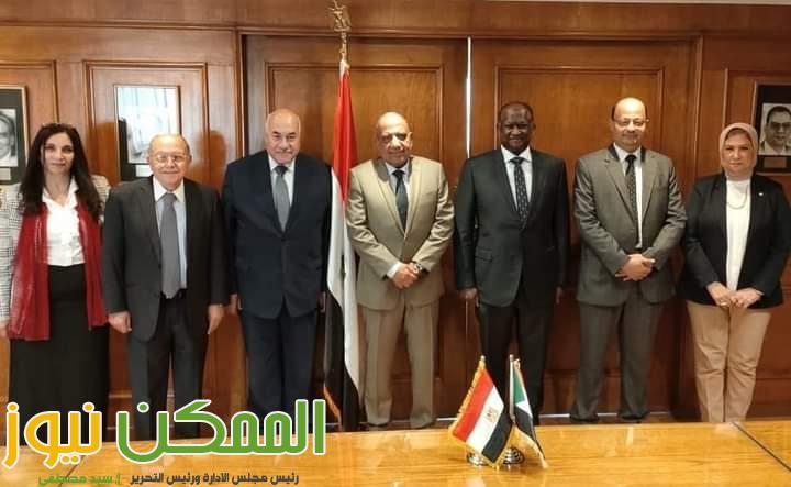 وزير قطاع الأعمال العام يشهد توقيع مذكرة تفاهم لتوفير مدخلات لمصانع الغزل من القطن قصير التيلة 3 FB IMG 1663006545068