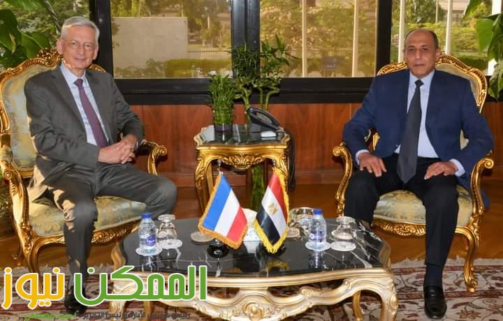 وزير الطيران يلتقى السفير الفرنسى بالقاهرة 4 FB IMG 1663530368179