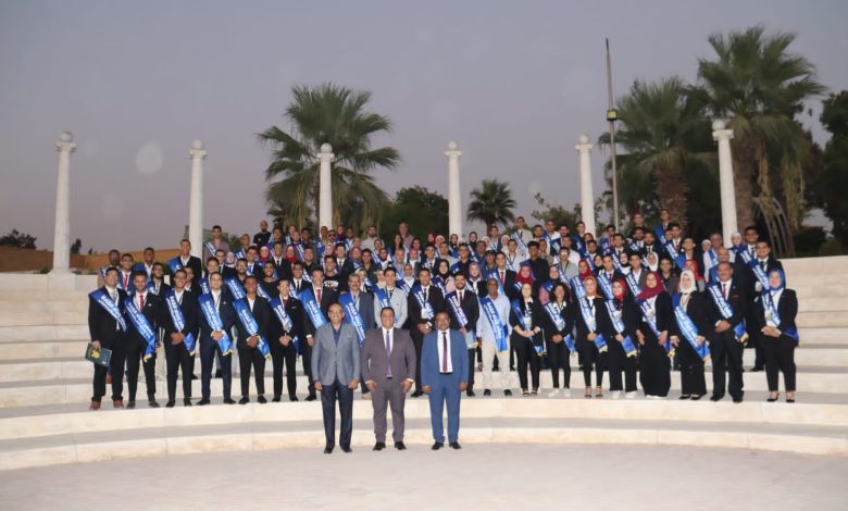 تحصين الشباب من الأفكار المتطرفة ومحاربة الشائعات حوار بين العميد والطلاب 1 IMG 20220902 WA0053