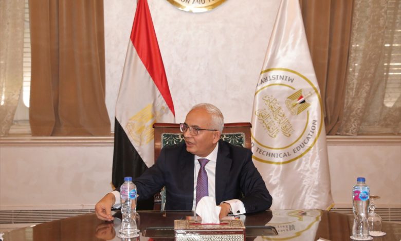 وزير التعليم خطة الانشطة تهتم بالكشف عن المبدعين من أبنائنا الطلاب 3 IMG 20220904 WA0122