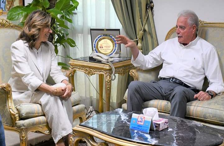 وزيرة الثقافة تتابع استعدادات الوزارة للمشاركة بقمة المناخ بشرم الشيخ 3 FB IMG 1665516619336
