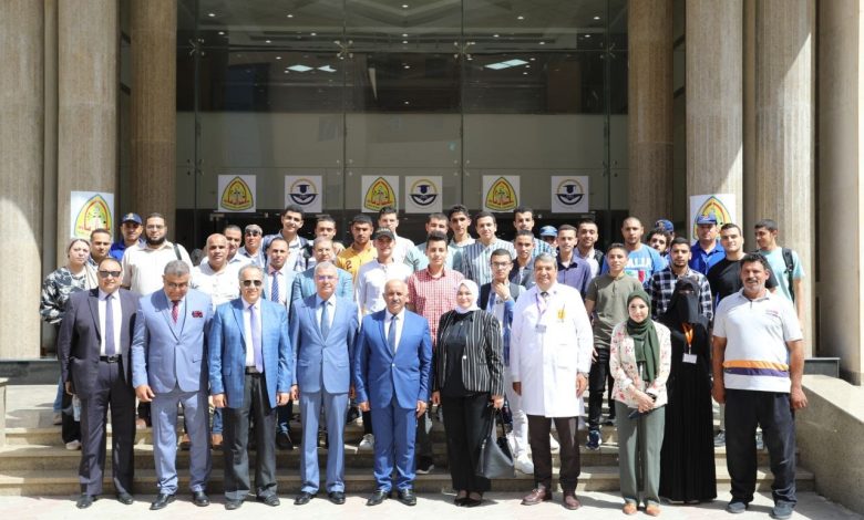 رئيس جامعة الزقازيق يتفقد الجامعة الأهلية بالعاشر من رمضان 3 IMG 20221001 WA0165