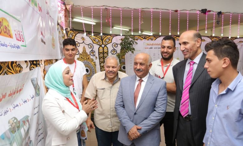 رئيس جامعة الزقازيق يتفقد كليتى علوم ذوى الإعاقة والتأهيل والتجارة 3 IMG 20221002 WA0122