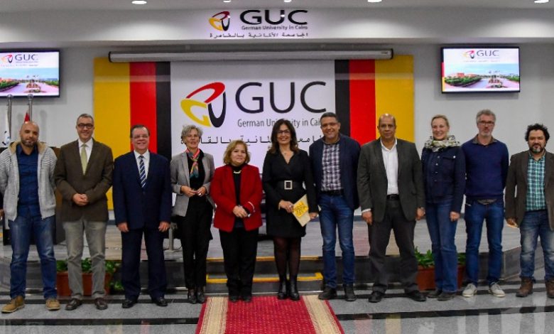 "دبلوماسية الفنون و هوية الدول " لقاء مع چيهان زكي بالجامعة الالمانية بالقاهرة 4 IMG 20221214 WA0078