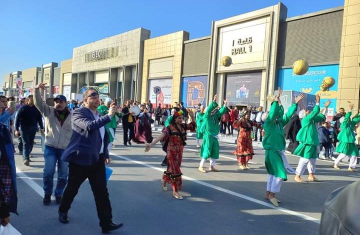 ديفيله فني لفرق قصور الثقافة بمعرض الكتاب 4 FB IMG 1674990113793 2