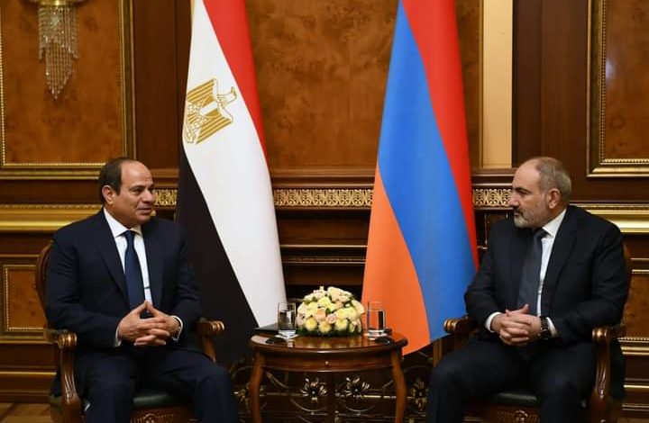 الرئيس عبد الفتاح السيسي عقد اليوم مباحثات مع رئيس الوزراء الأرميني "نيكول باشينيان". 3 FB IMG 1674999433304 1