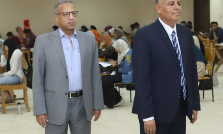 جولات تفقدية بامتحانات الفصل الدراسي الاول بجامعة جنوب الوادي 1 IMG 20230121 WA0132