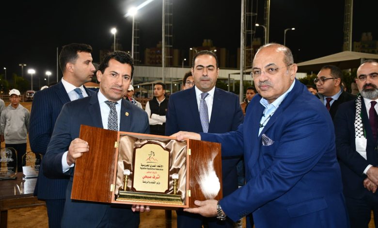 وزير الرياضة يشهد ختام البطولة التأهيلية لكأس العالم للفروسية 5 IMG 20230125 WA0118