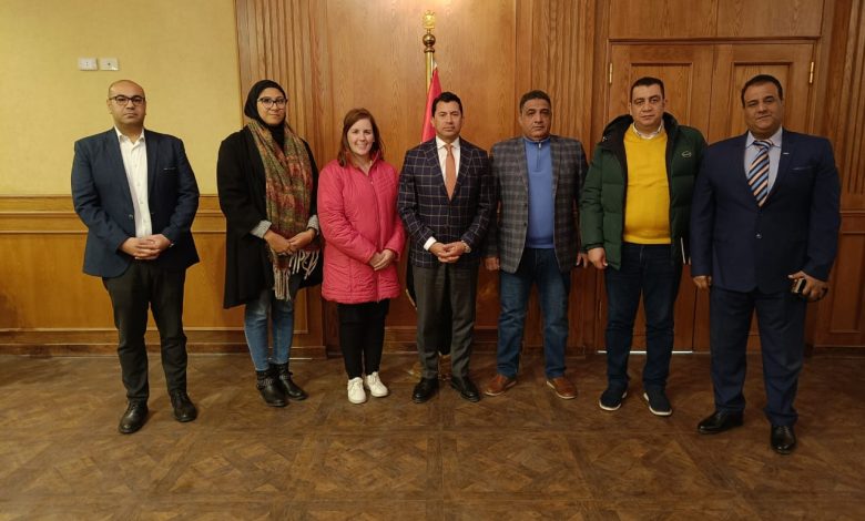 وزير الرياضة يناقش استعدادات مصر لاستضافة البطولة الإفريقية يوليو المقبل 3 IMG 20230211 WA0035