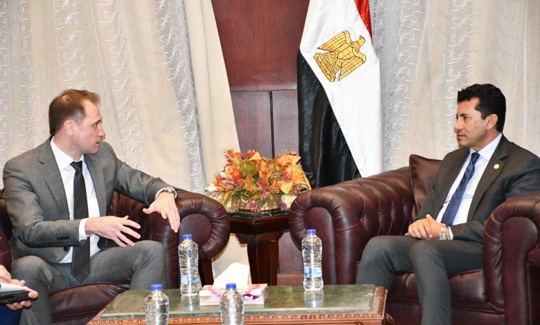 وزير الرياضة يلتقي نائب وزير الرياضة الروسي لبحث التعاون المشترك 5 IMG 20230321 WA0111 1