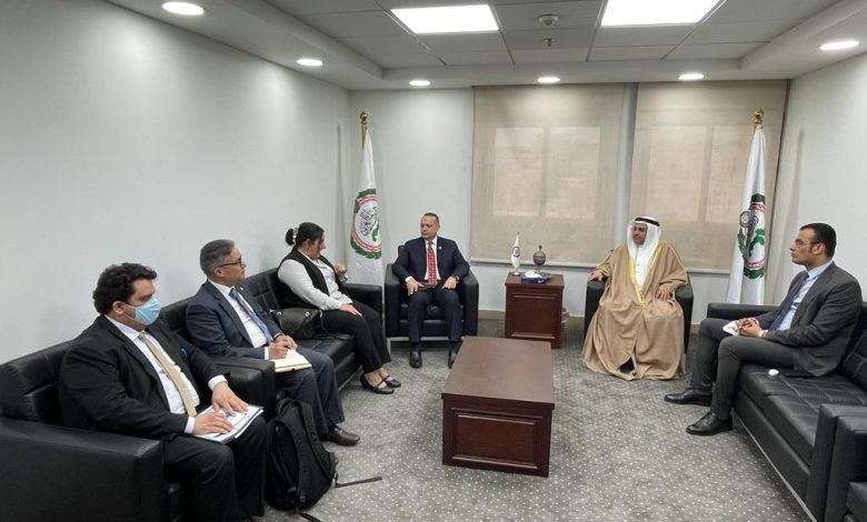 رئيس البرلمان العربي يستقبل الأمين العام للشبكة العربية للتواصل والعلاقات العامة 1 IMG 20230410 WA0113