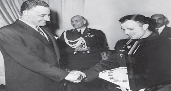 رئيس خريجى الجامعات الروسية : العالم مدين لروسيا في إكتشاف الفضاء 3 IMG 20230414 WA0163