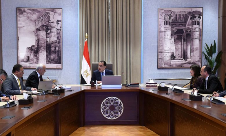 رئيس الوزراء يلتقي وزير التربية والتعليم لمتابعة عدد من ملفات عمل الوزارة 1 IMG 20230419 WA0078