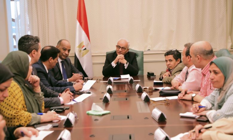 حجازى : إضافة بعض الانشطة بداية من المرحلة الابتدائية لتعريف الطلاب بمبادئ اللغة "الهيروغليفية" ولغة الإشارة 3 IMG 20230419 WA0091