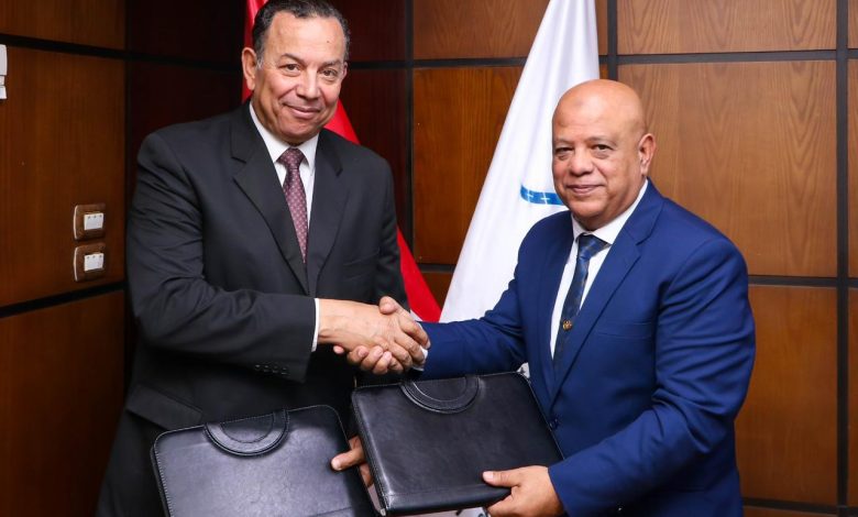 توقيع مذكرة تفاهم بين جامعة المنصورة الجديدة وهيئة ميناء دمياط 4 IMG 20230502 WA0319