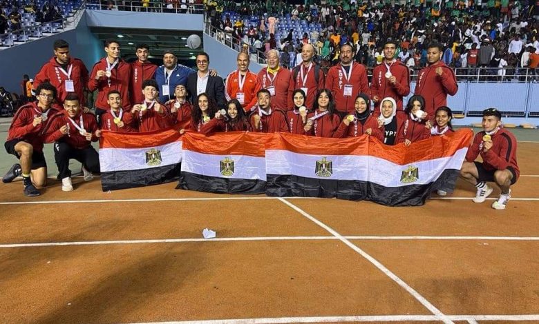 وزير الرياضية يهنئ العاب القوى لحصدهم ٢٠ ميدالية في البطولة الافريقية 4 IMG 20230504 WA0098