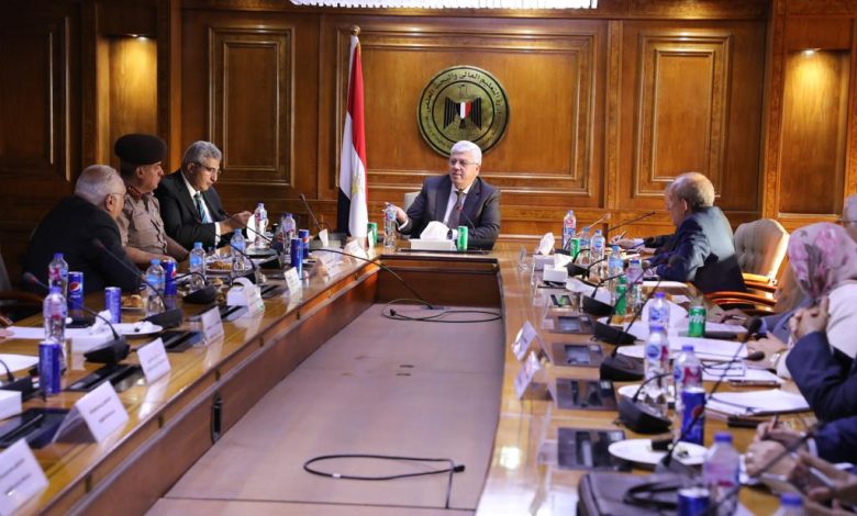 وزير التعليم العالي خطة لربط خريج الجامعات التكنولوجية بسوق العمل 1 IMG 20230509 WA0083